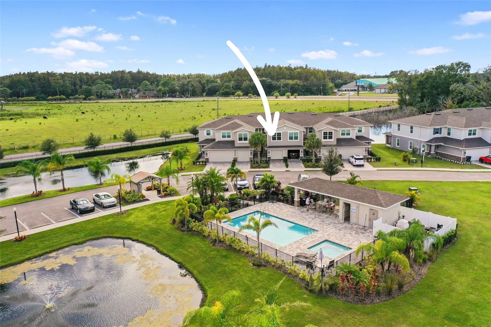 Unit location from front/pool