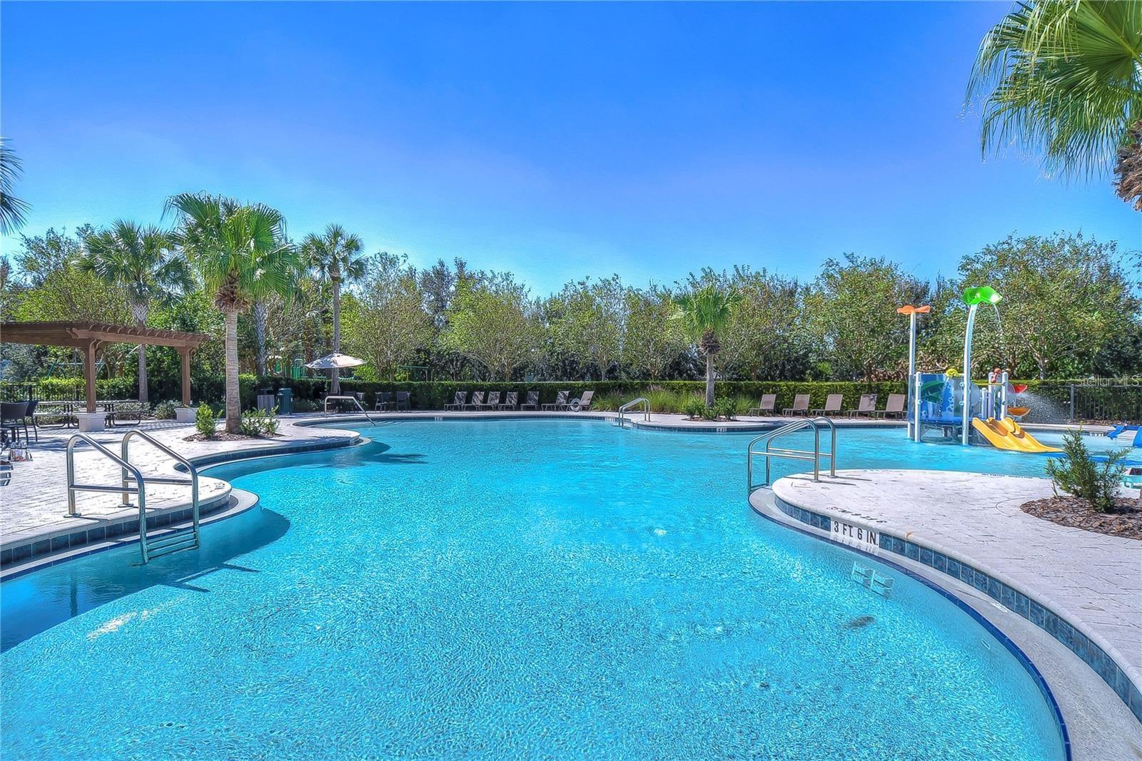 Starling Pool and Splash Pad