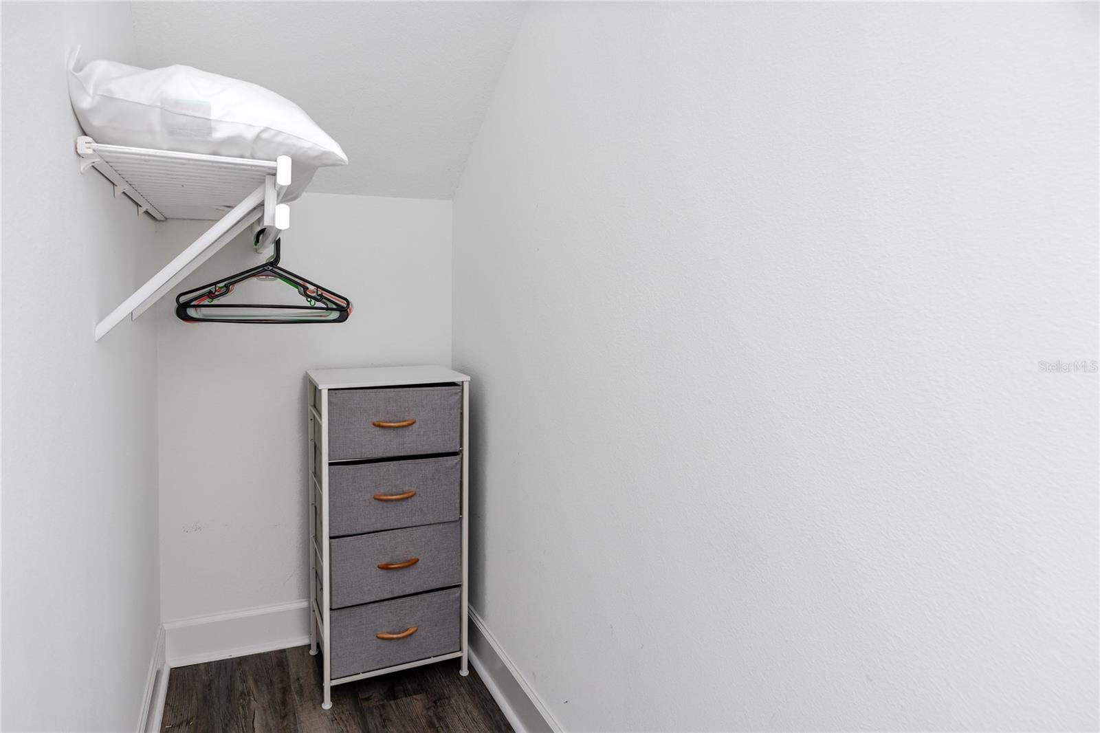 Walk in Closet