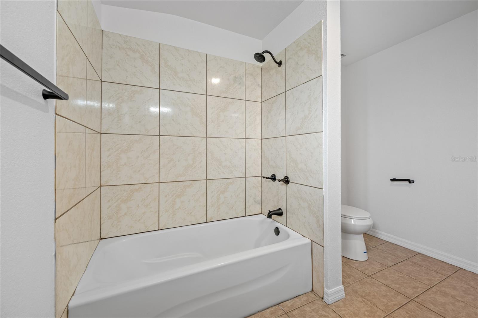 Duplex Bath
