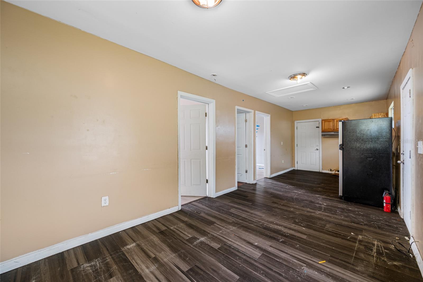 Building 3 Living room/kitchen