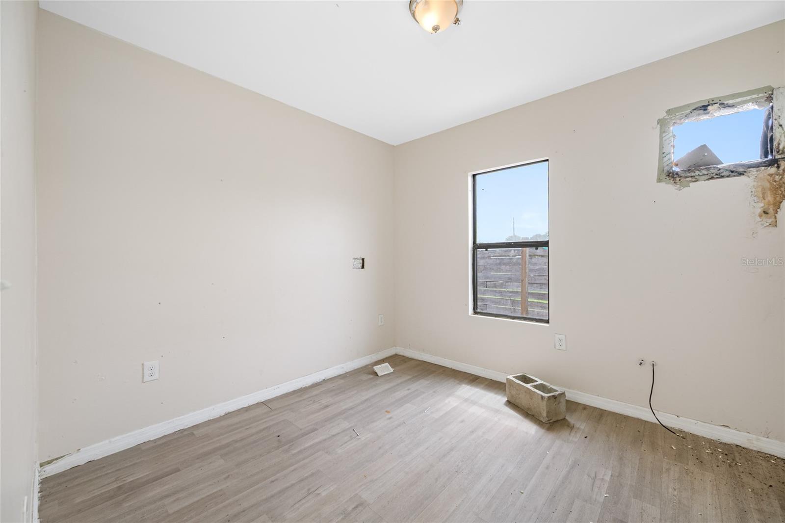 Building 3 Bedroom