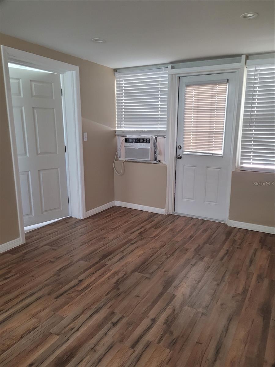 Bonus room/Office