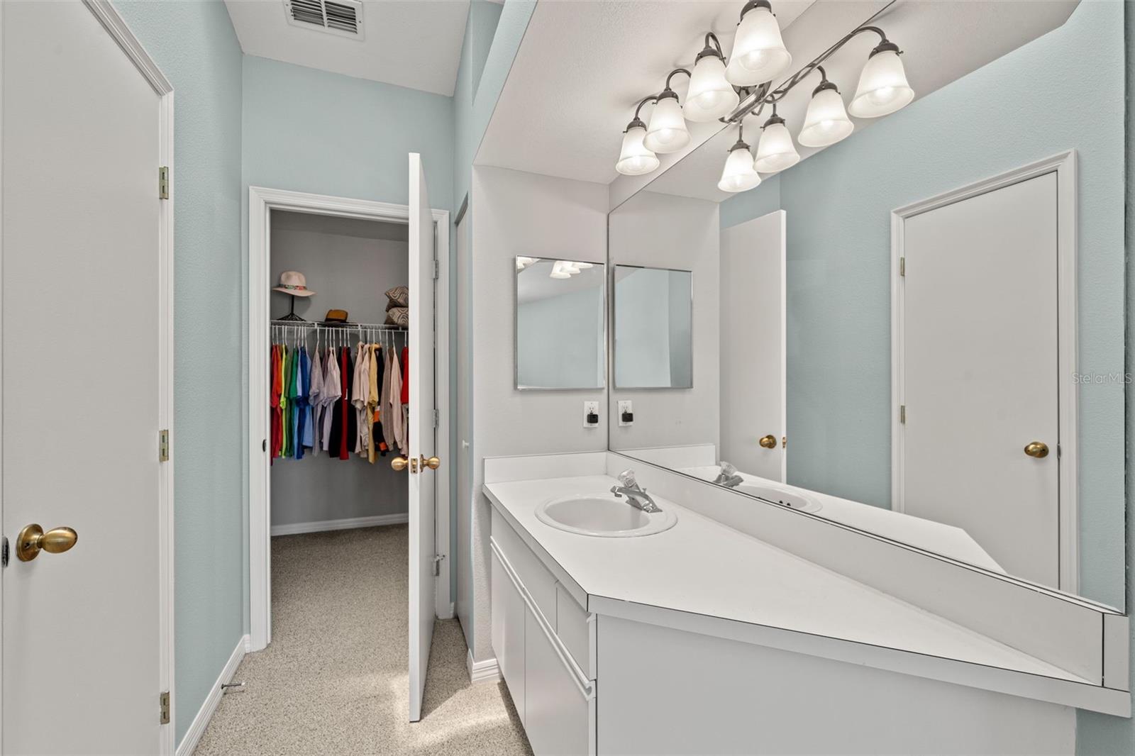 Primary bath