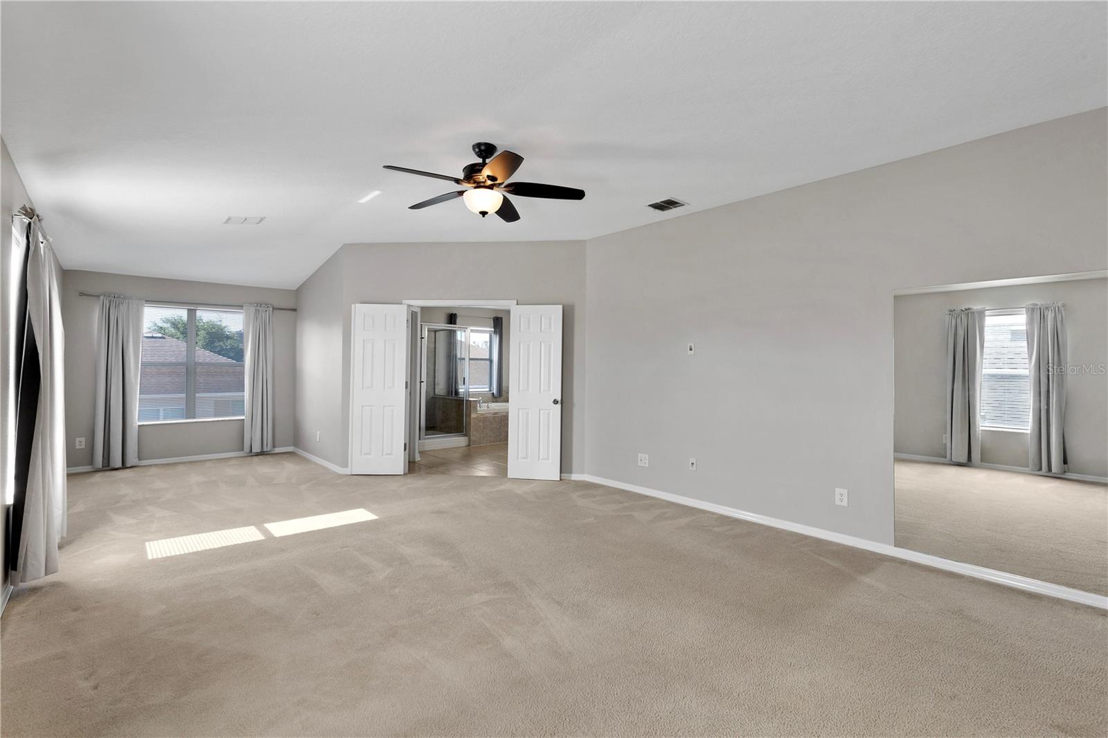 Owners Ensuite with sitting area