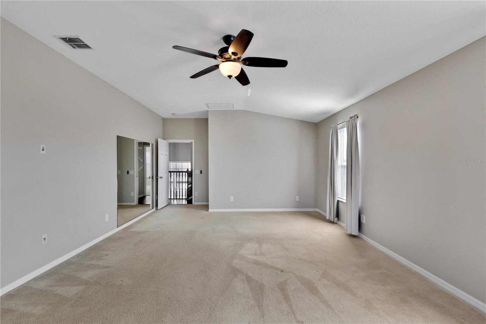 Owners Ensuite with sitting area