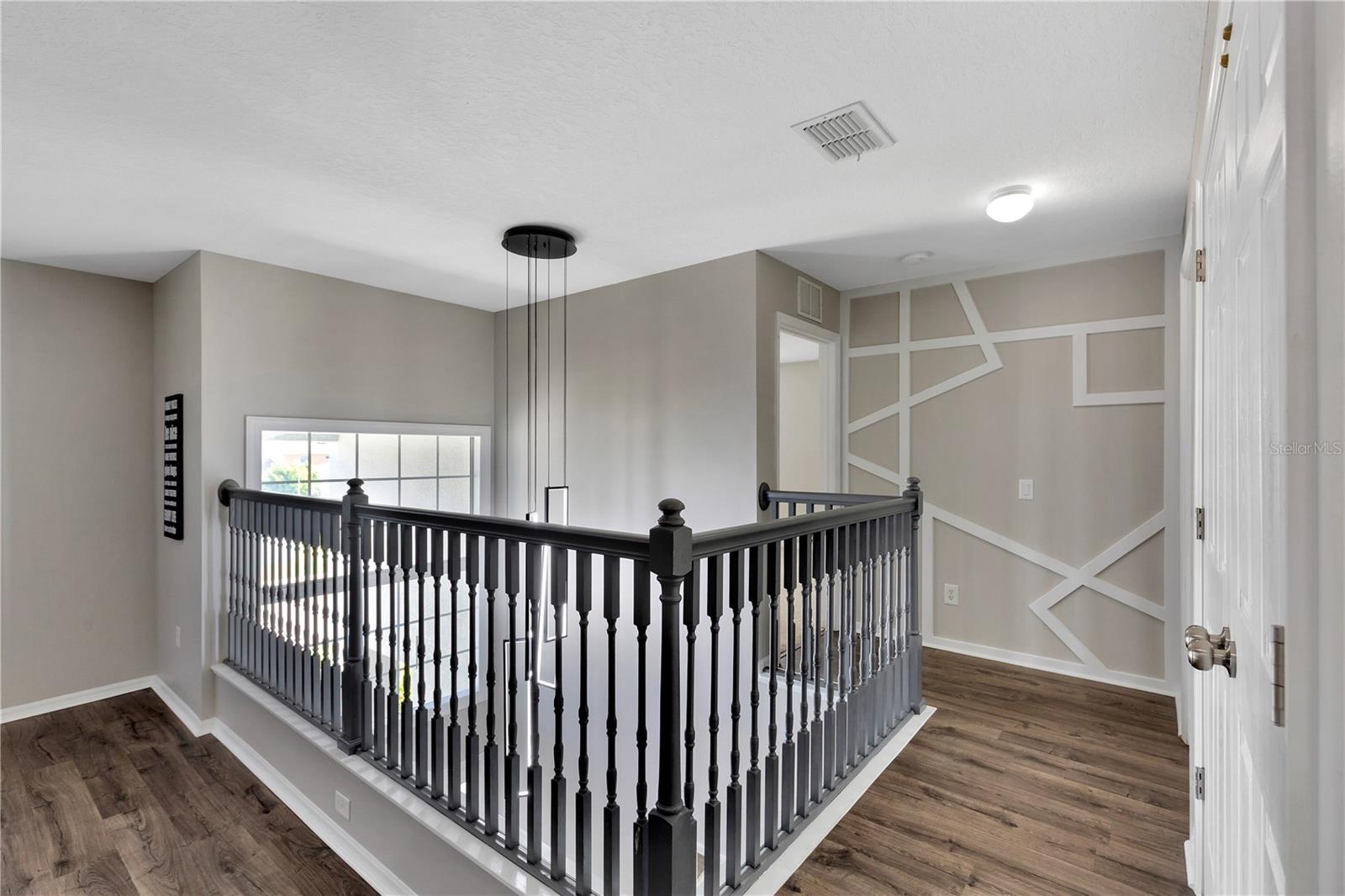 Wrap around Foyer 2nd floor view