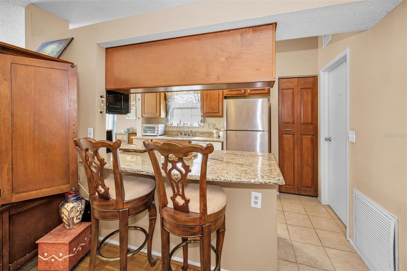 Breakfast Bar