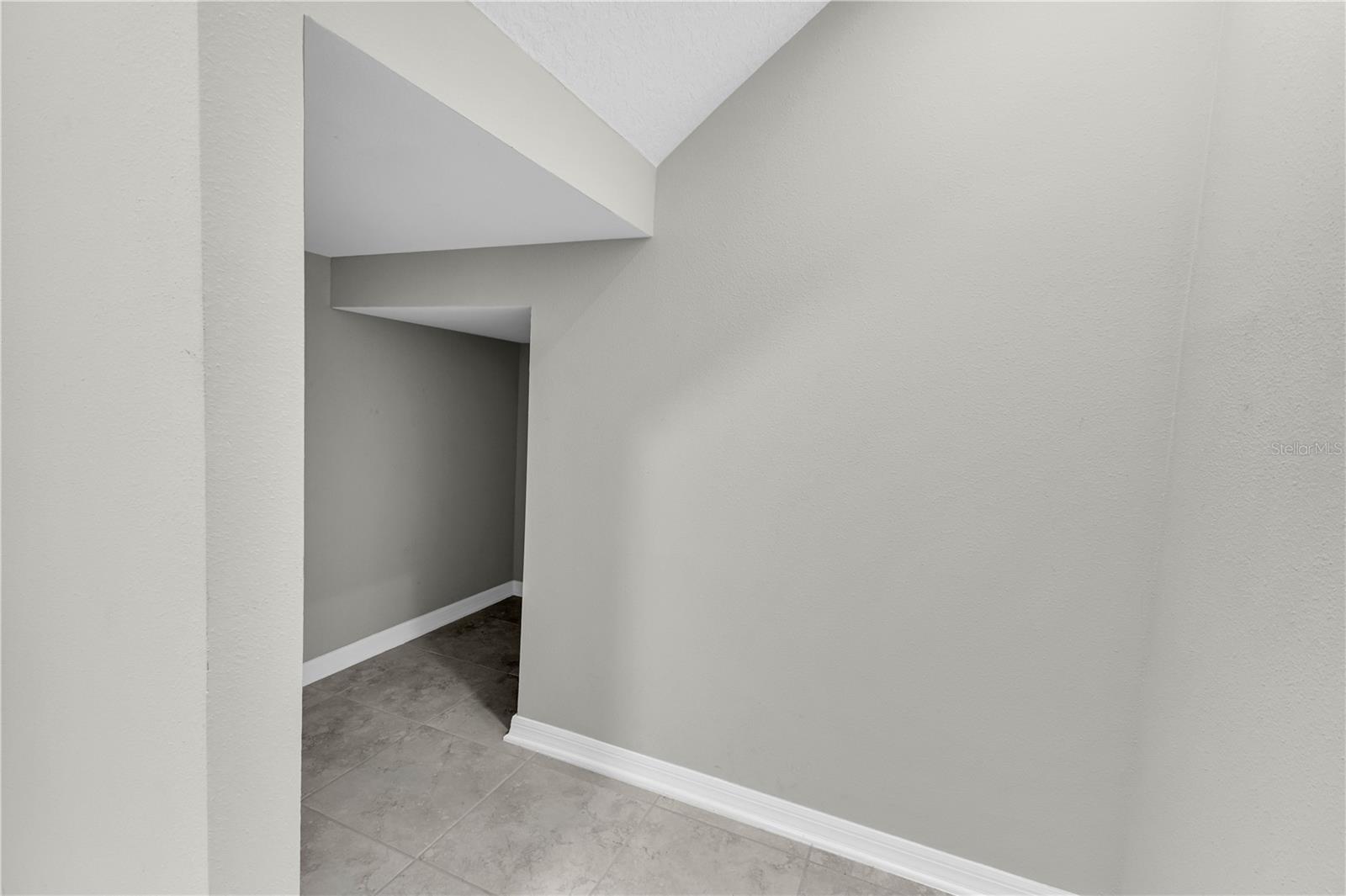 laundry room storage space