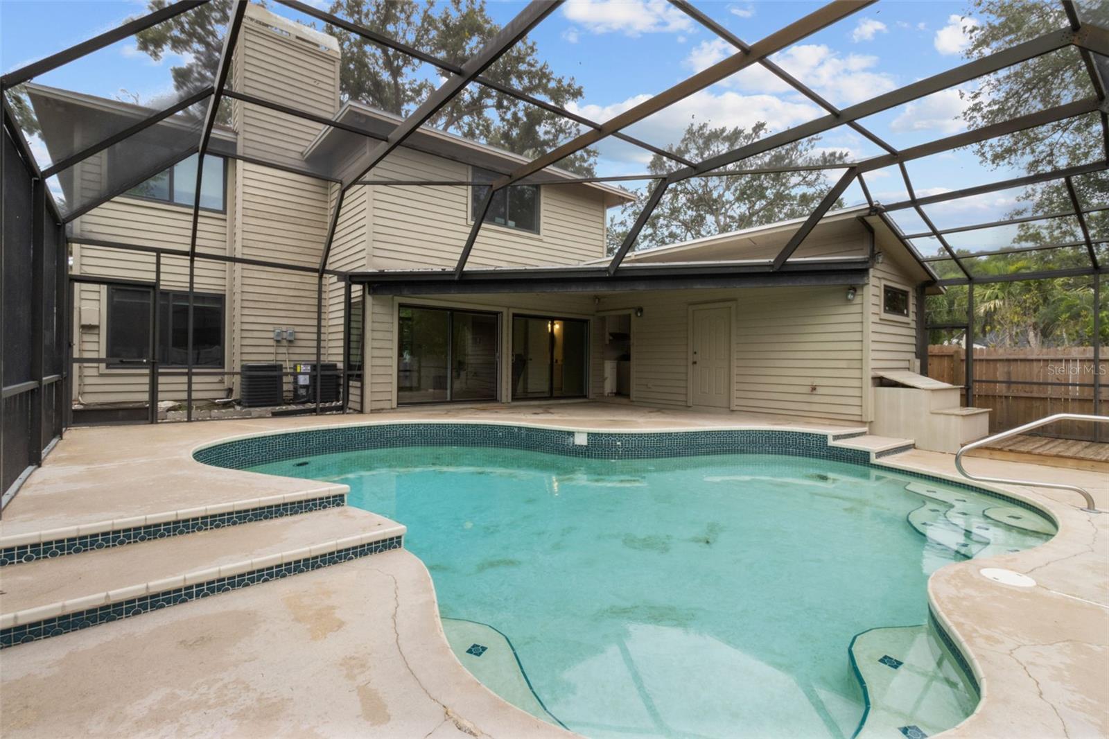 Screened Pool Deck