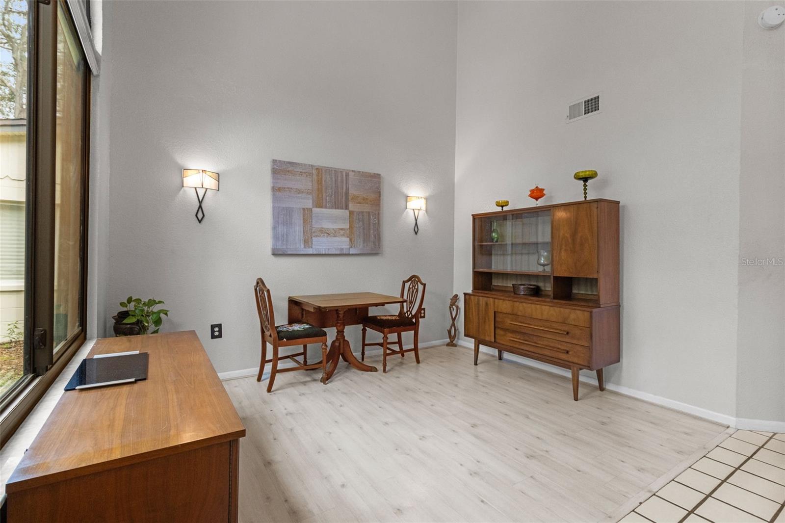 Entryway / Foyer