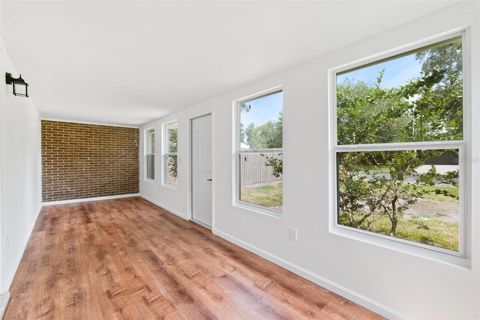 Enclosed Room off the Kitchen
