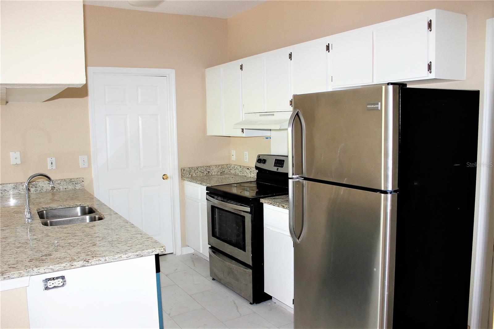 kitchen 1 view
