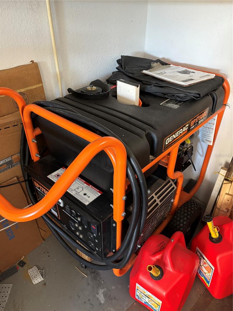 TB8390053