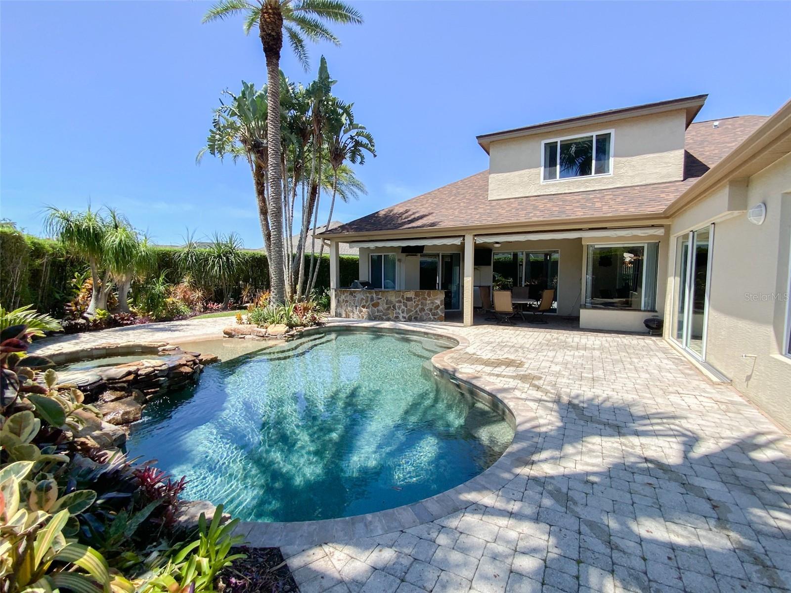 Pool/Patio