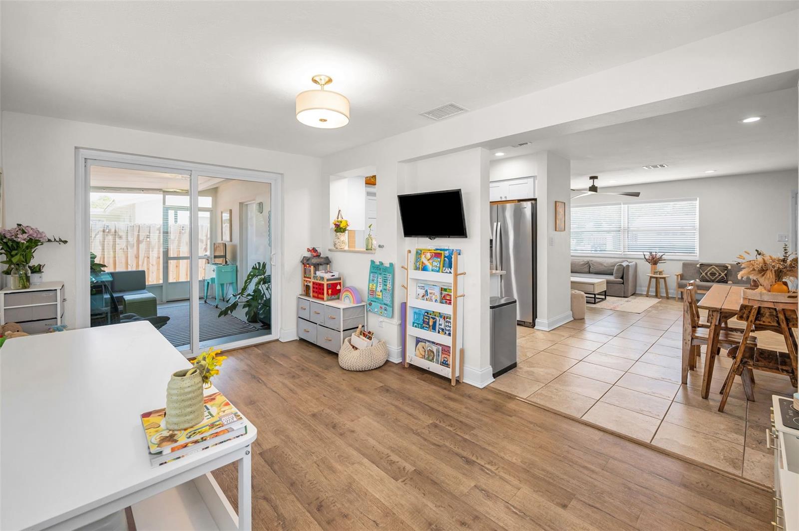 Florida Room / Family Room off the Dining area