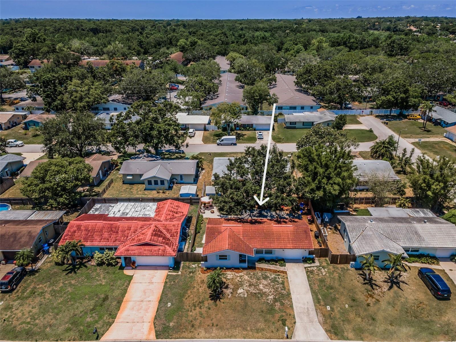 Convenient to shopping, schools and the Gulf Beaches!