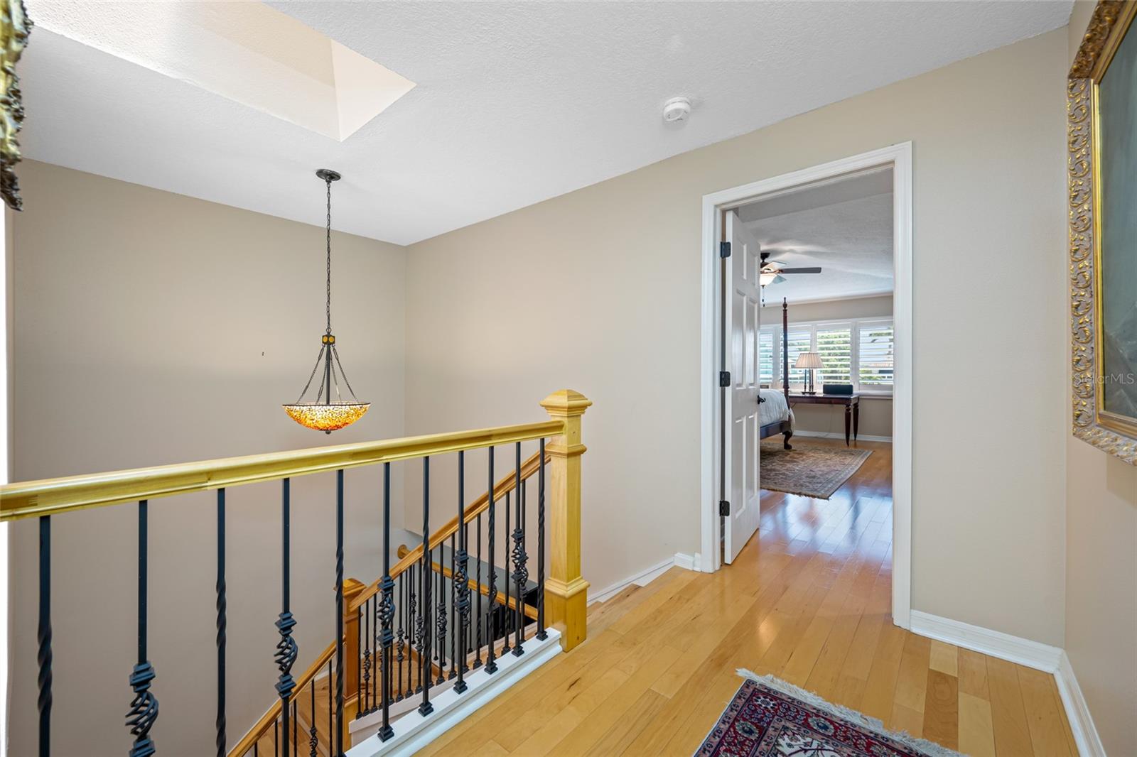 Upper stairway landing with entry to master bedrrom