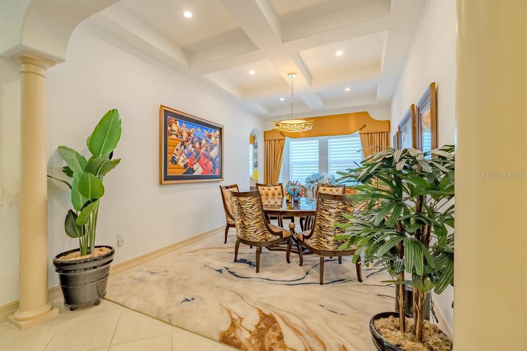 Formal Dining