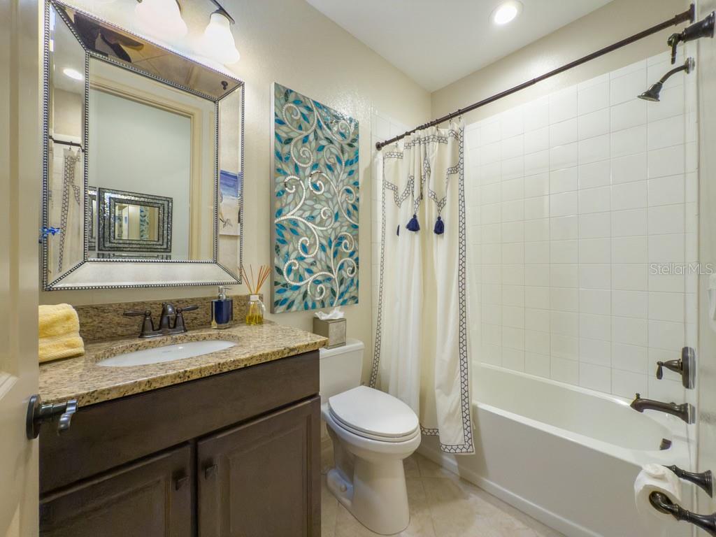 Guest full bath