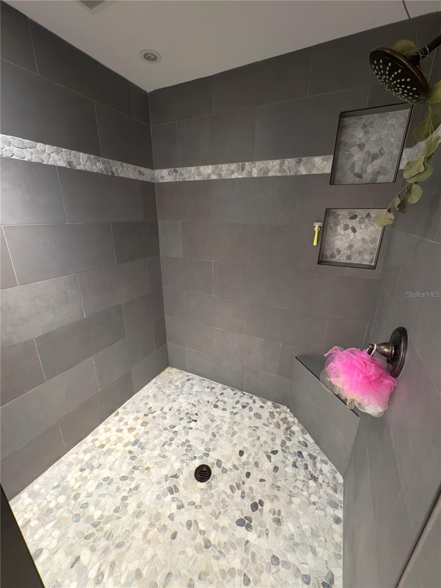 primary shower