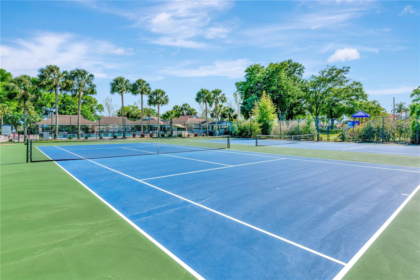 Neighborhood Amenities