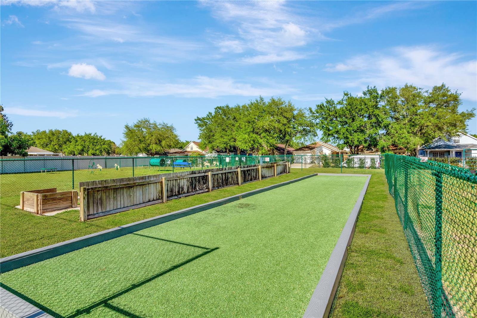 Neighborhood Amenities