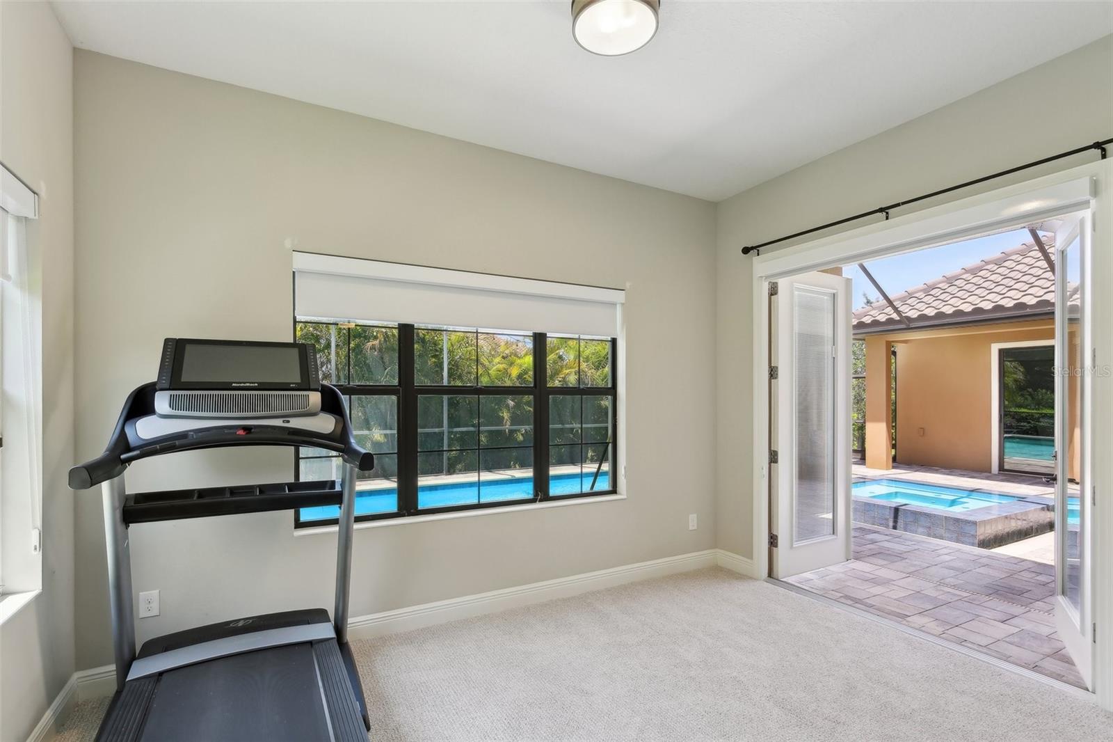 Master Bedroom/Suite