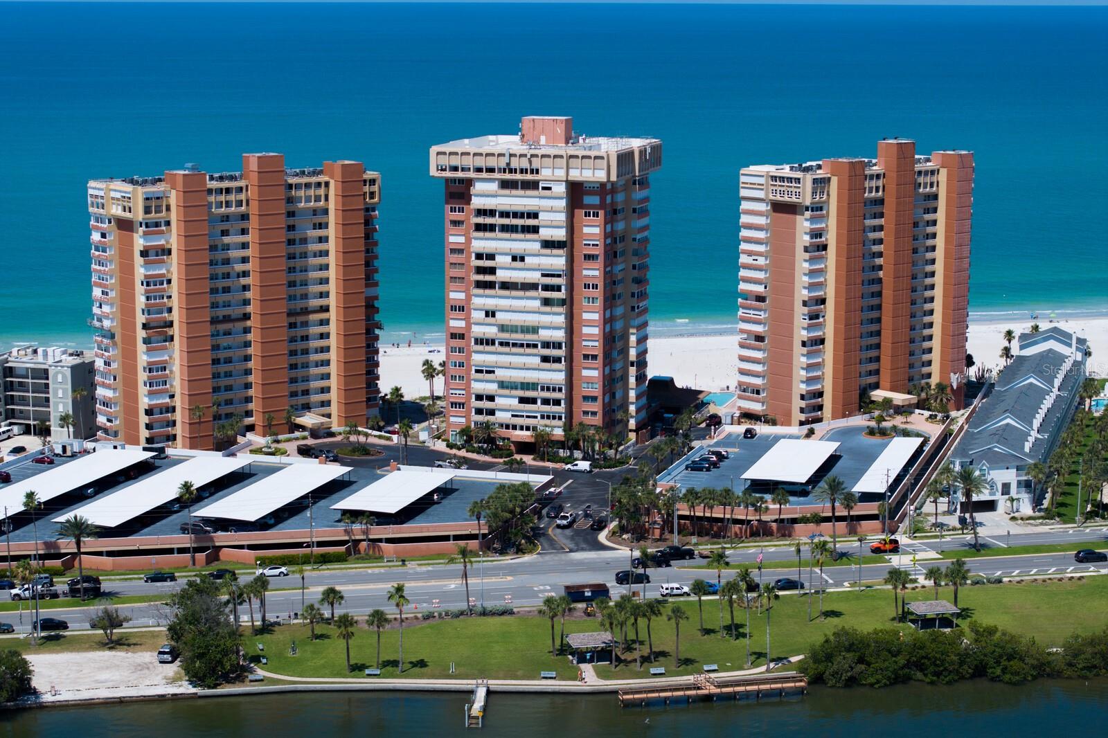 Redington Towers offers many outstanding amenities. https://player.vimeo.com/video/1087835561