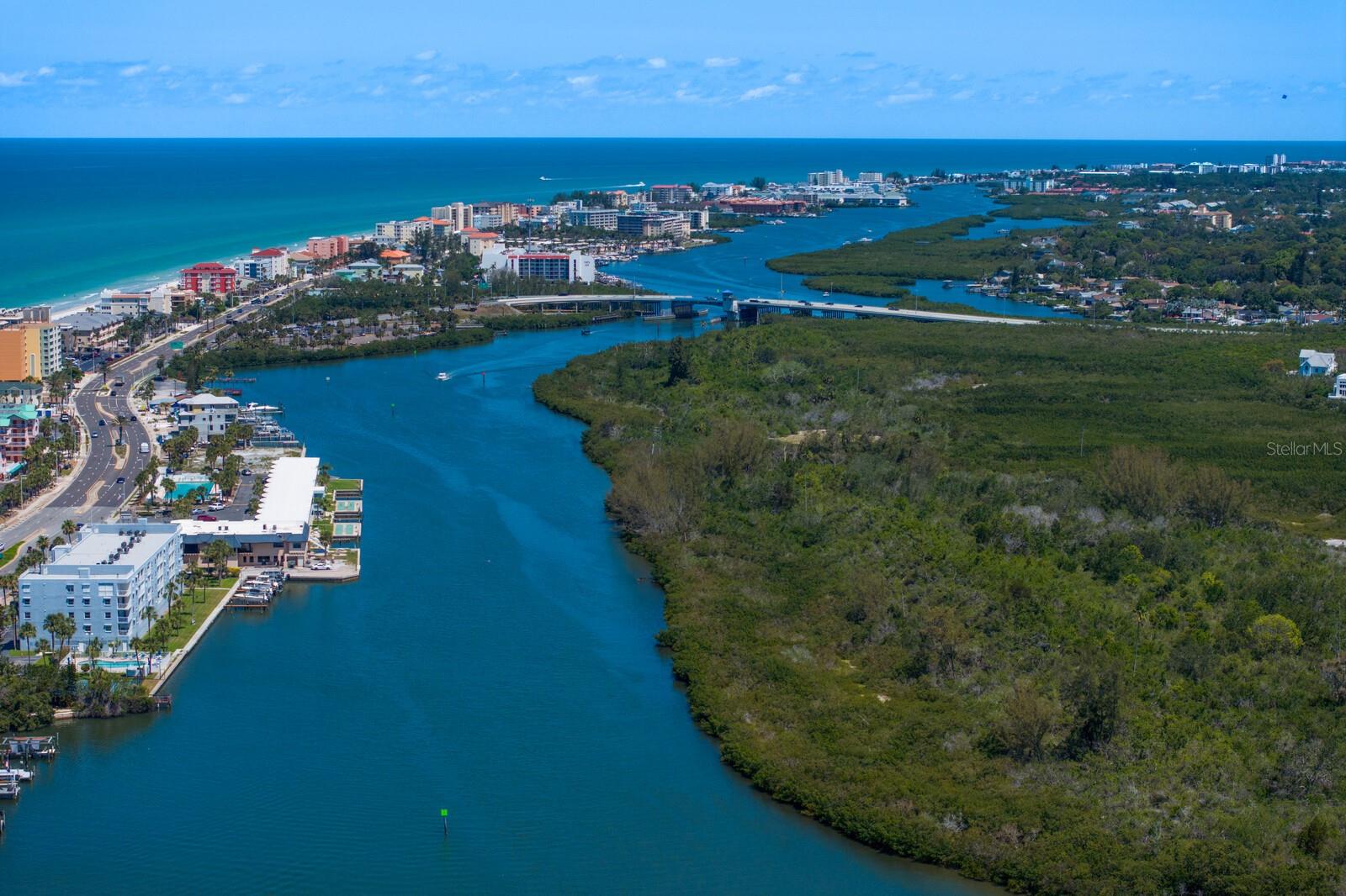 Head north and you’ll pass parks, piers, and plenty of spots to drop anchor or a fishing line.