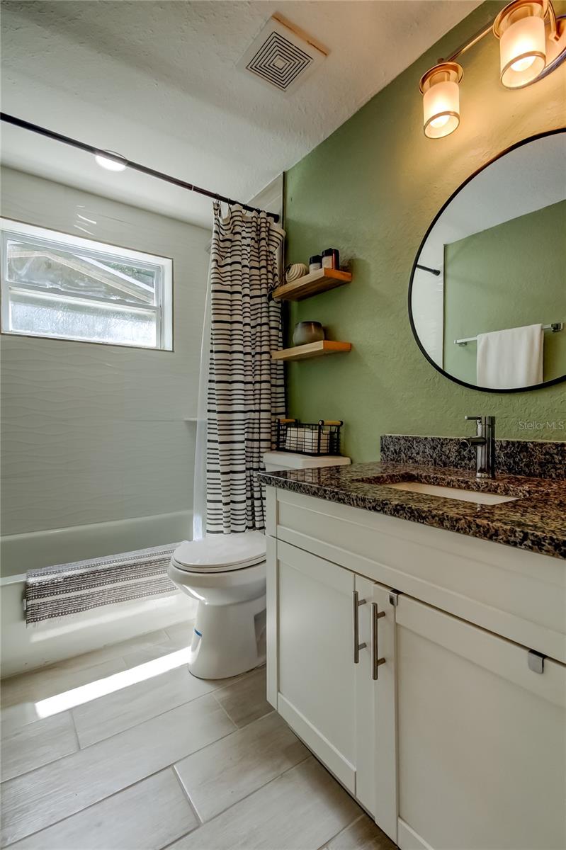 Guest Full Bath