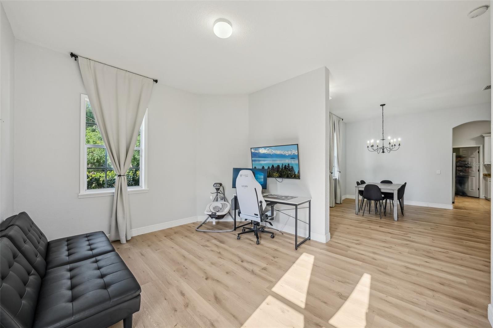 2nd Living Area