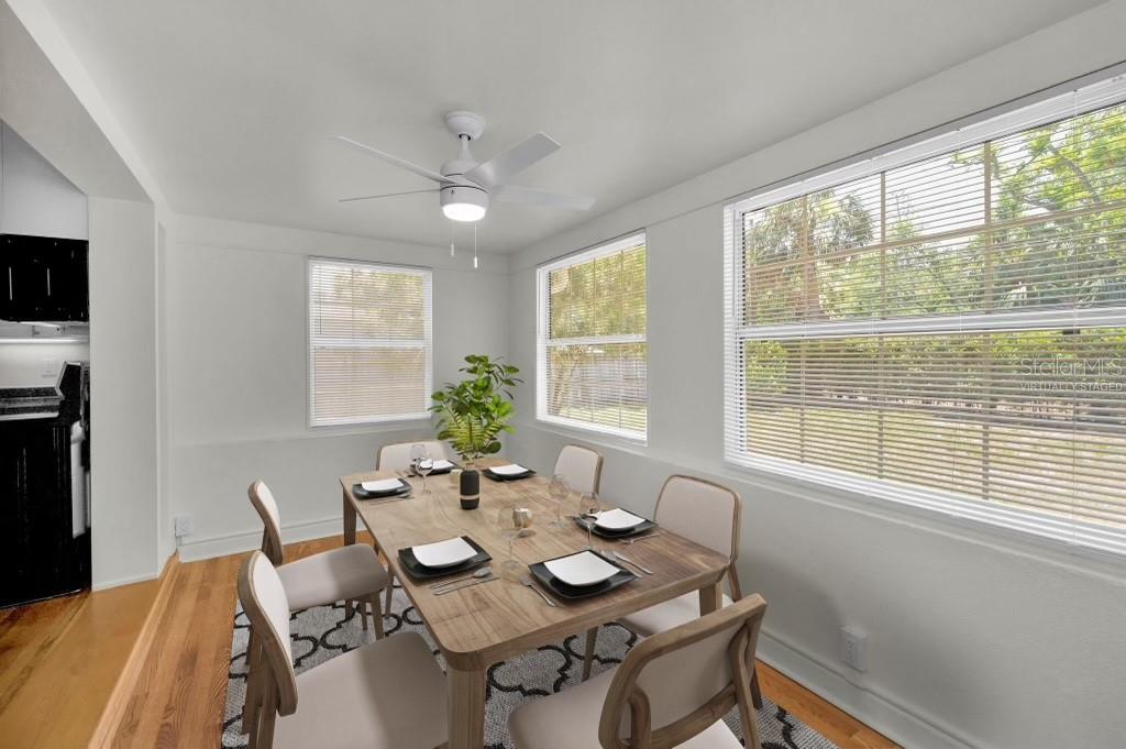 Virtually Staged Dining area