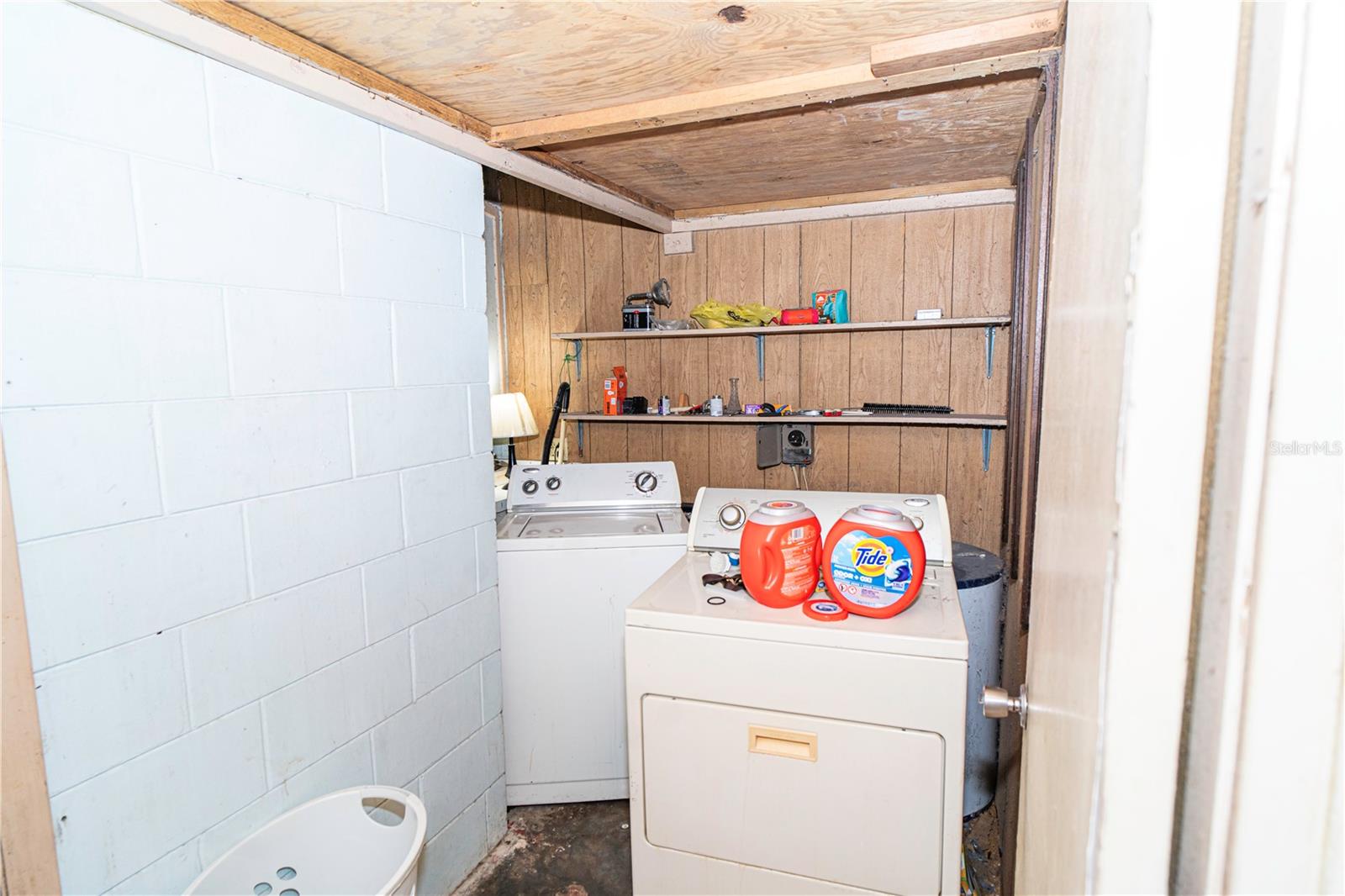 Bedroom 3 /storage room