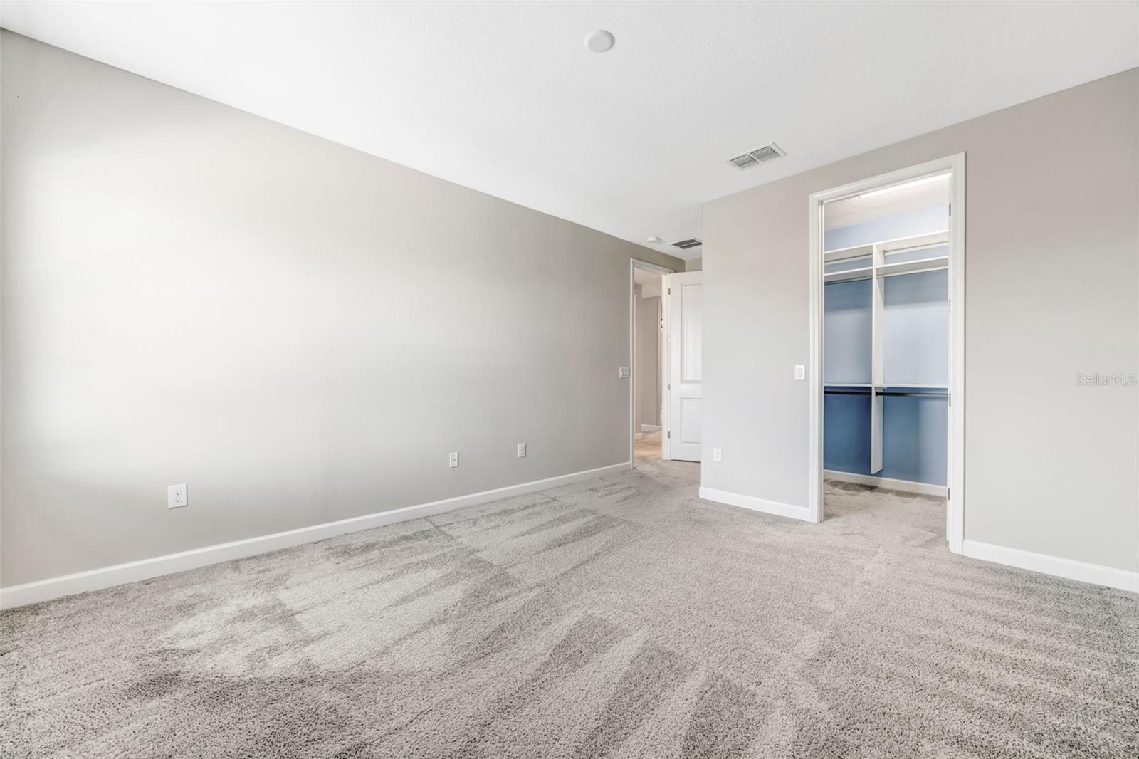 Upstairs Bedroom 5