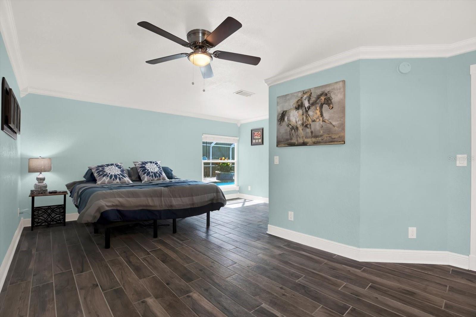 MASTER BEDROOM