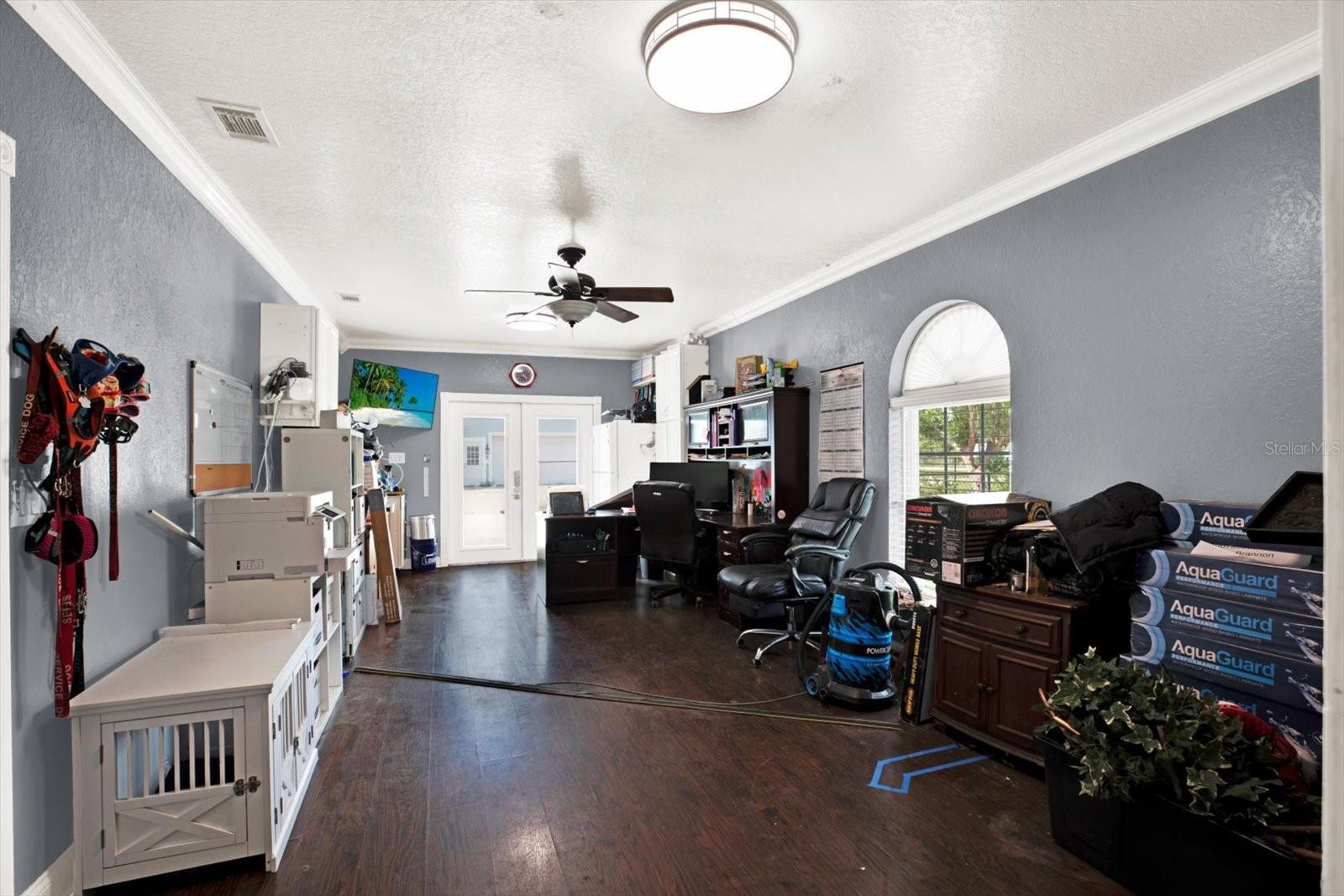 OFFICE w/separate entrance