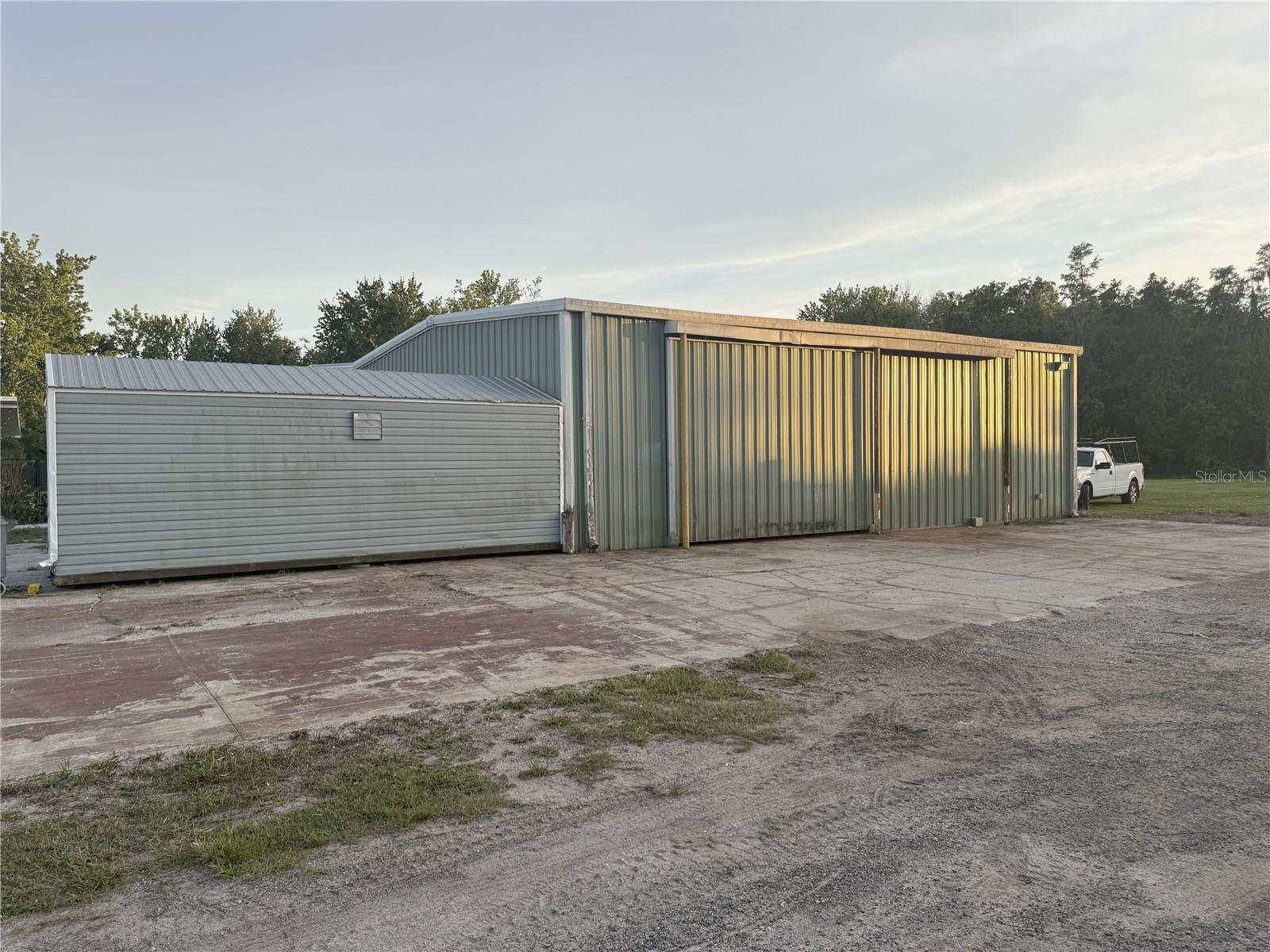EXTERIOR BUILDING