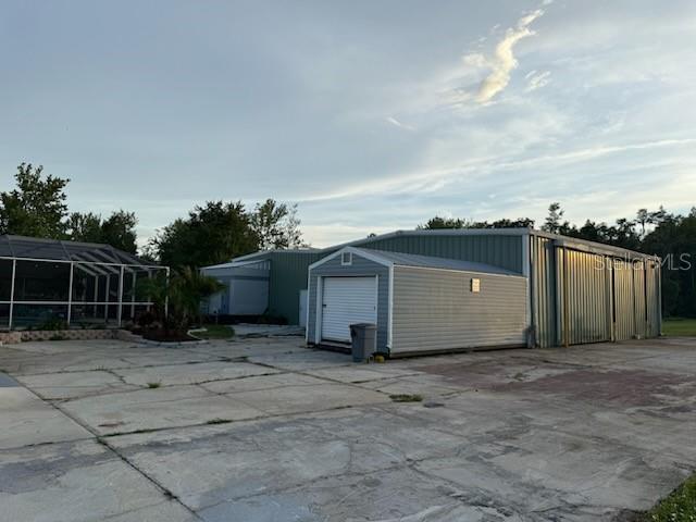 EXTERIOR BUILDING