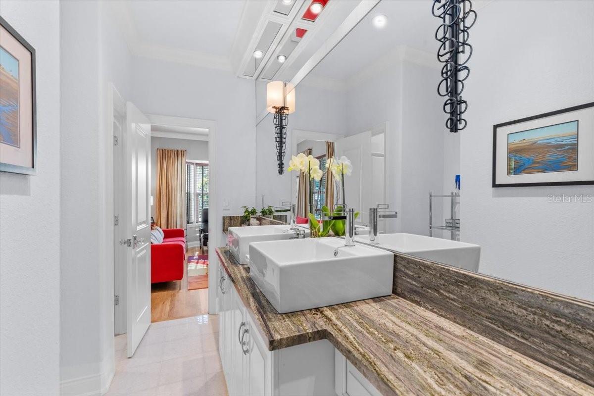 Jack and Jill Three Section Bath