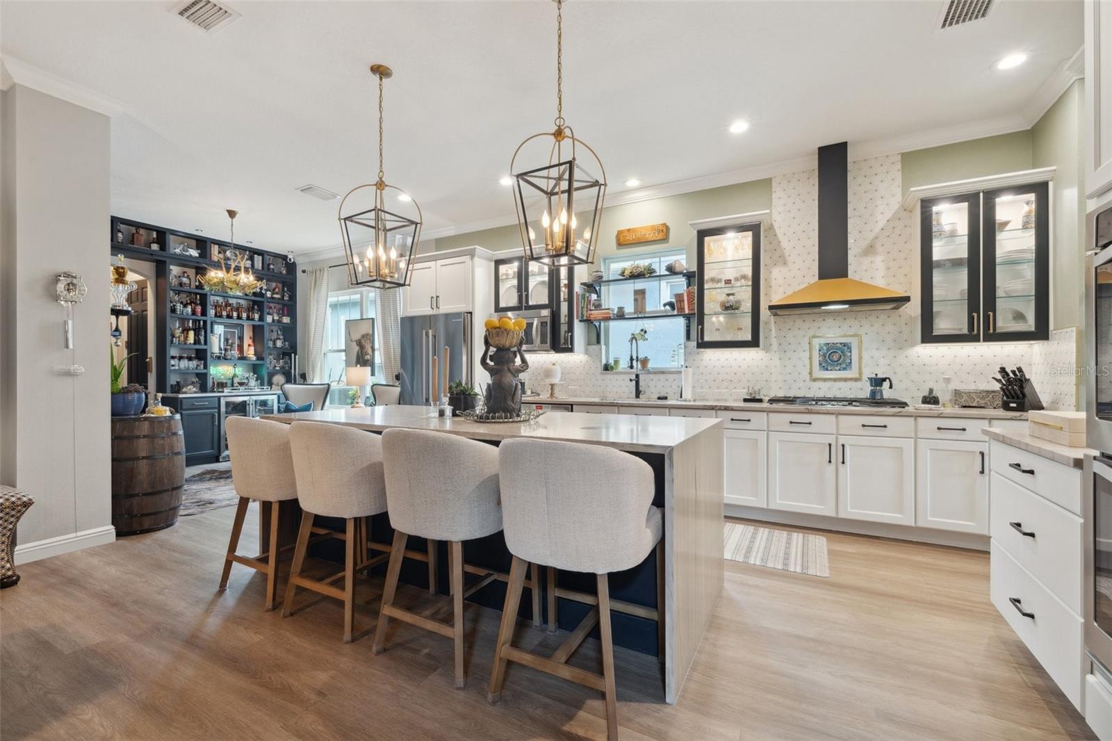 amazing desinger Kitchen