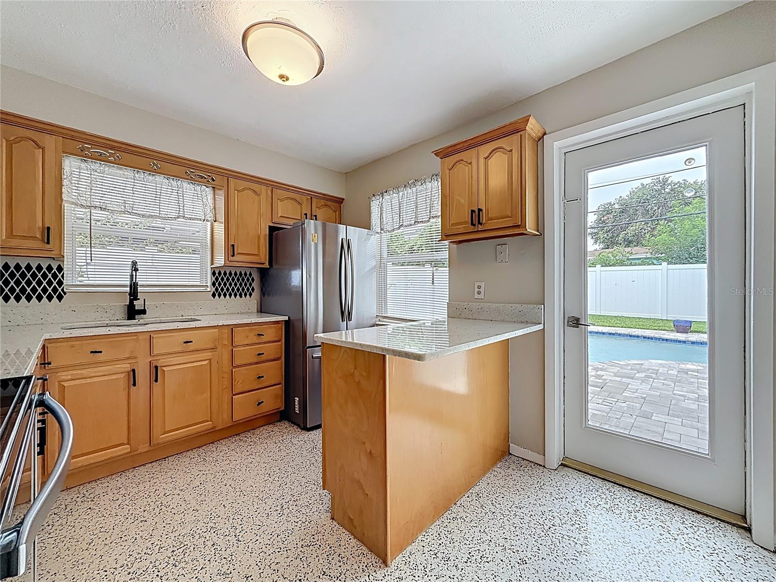 Kitchen - Outdoor Living Area & Pool