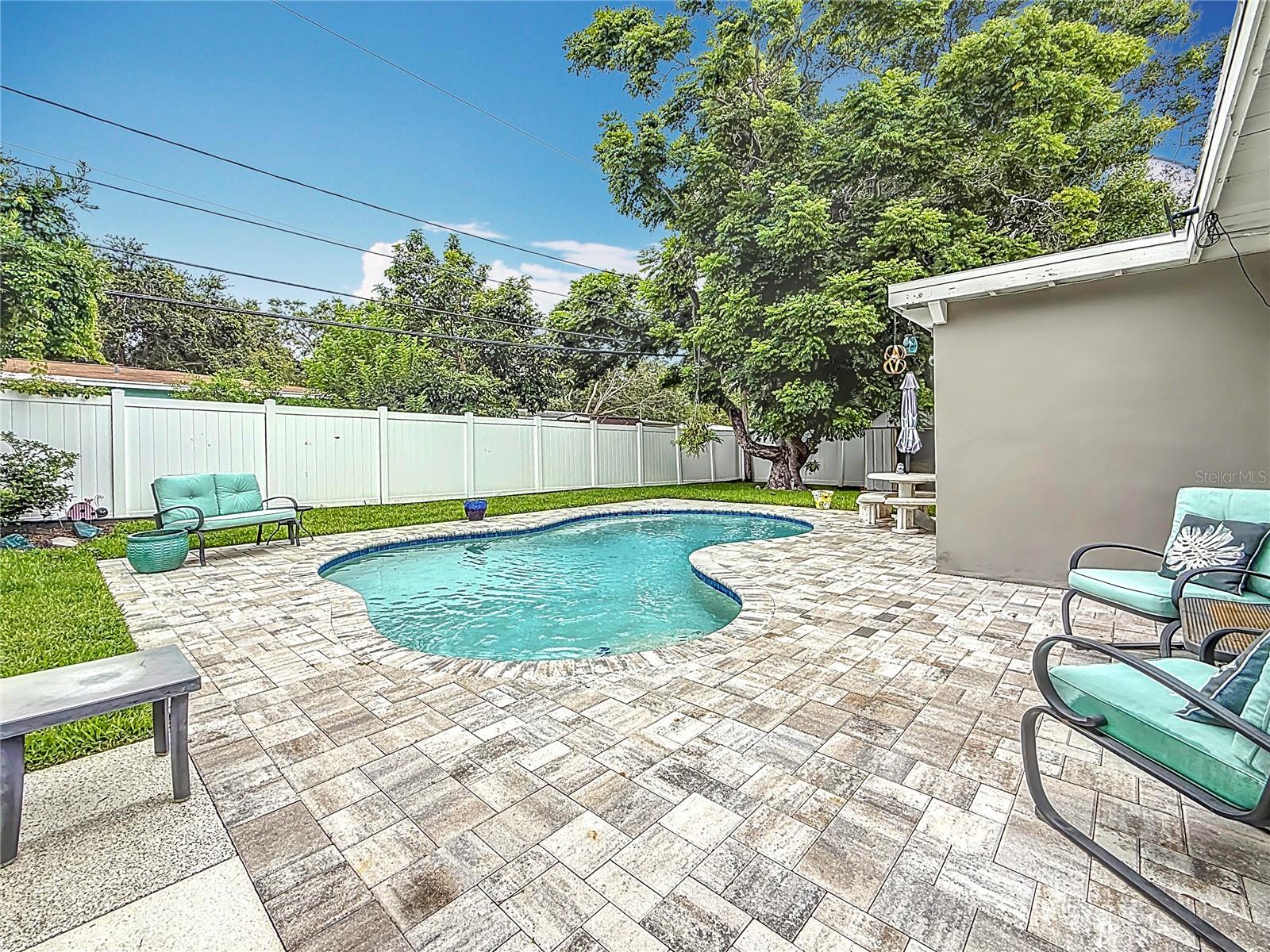 Outdoor Living Space & Pool Area - Large Fenced Yard