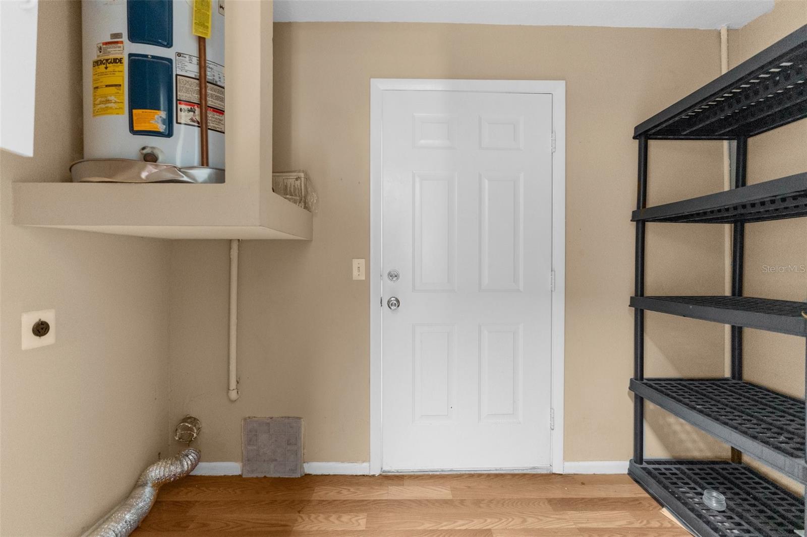 washer & dryer hookup