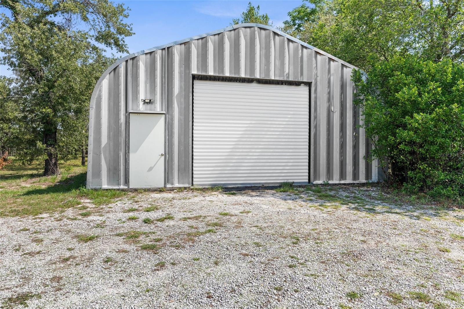 30x60 steel structure barn