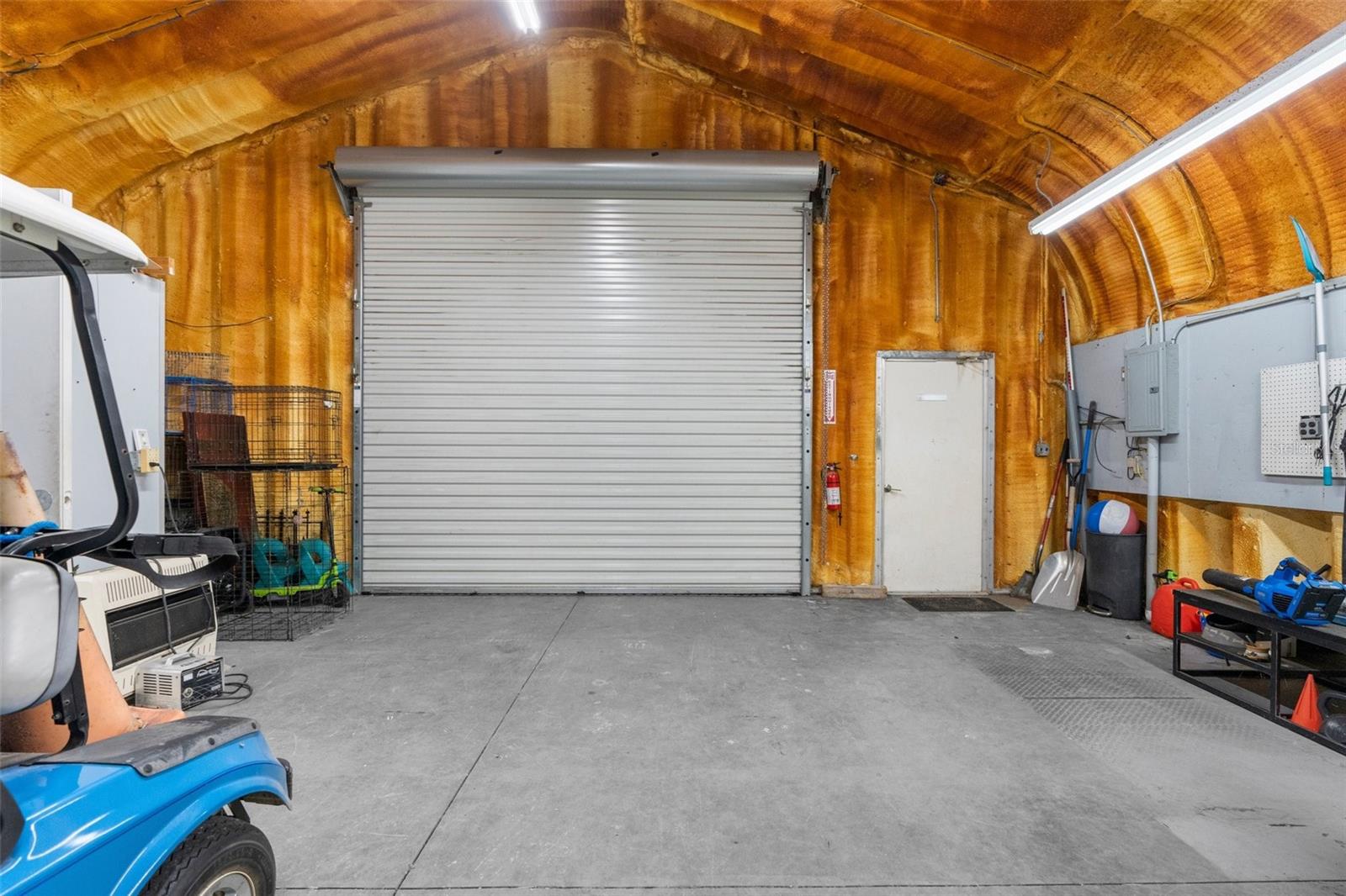 large roll up door on both front and back