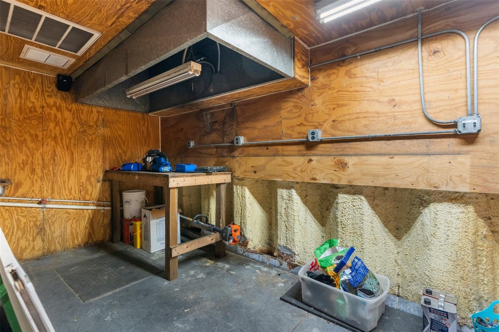 exhaust fan