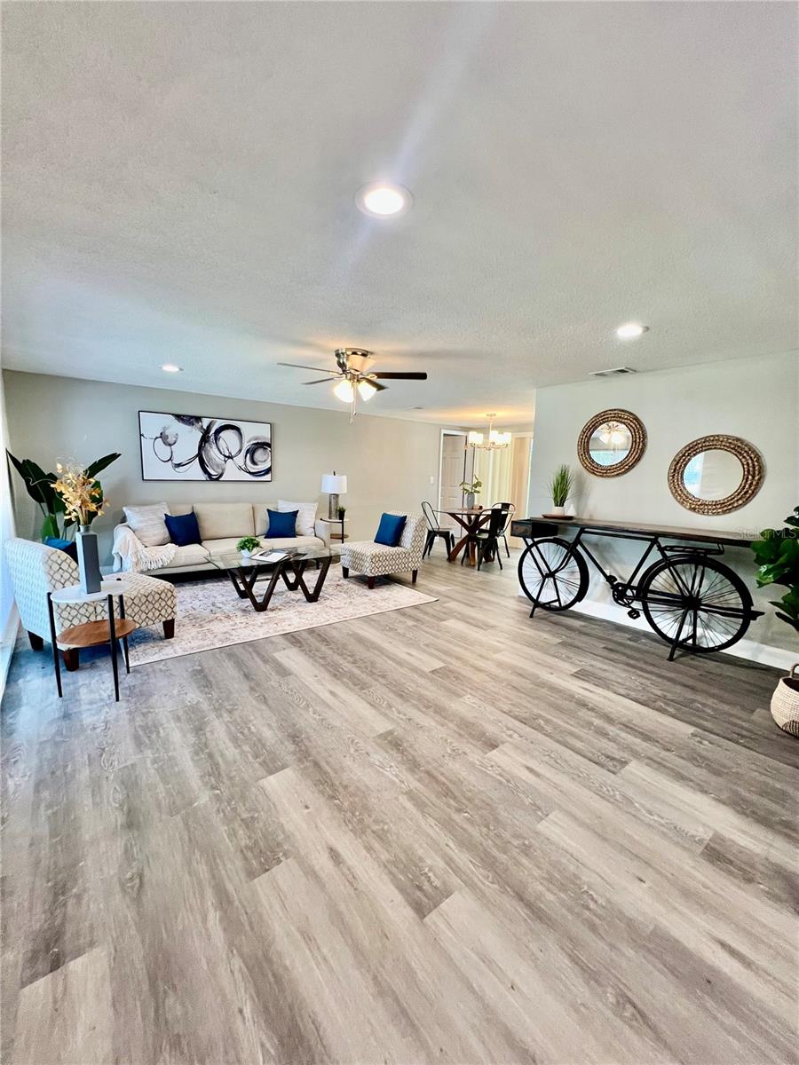 FORMAL LIVING ROOM VIEW FROM ENTERANCE