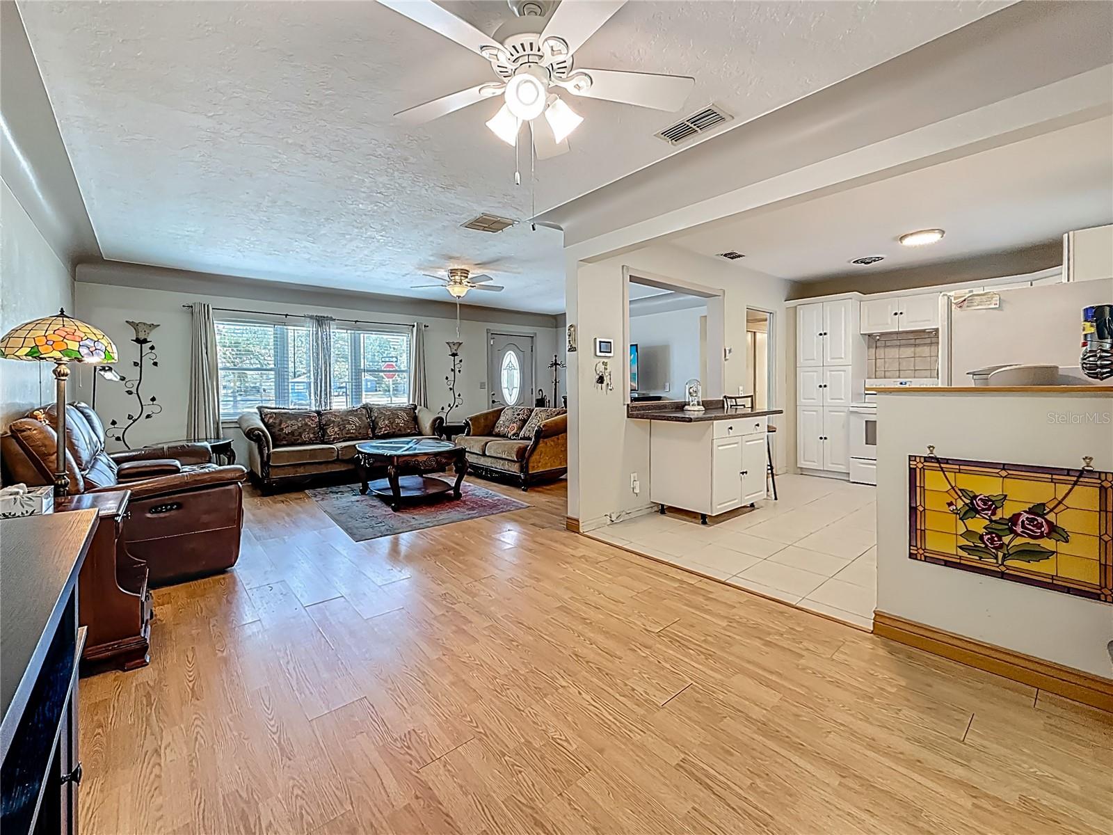 10'X10' Bonus Room, Fan