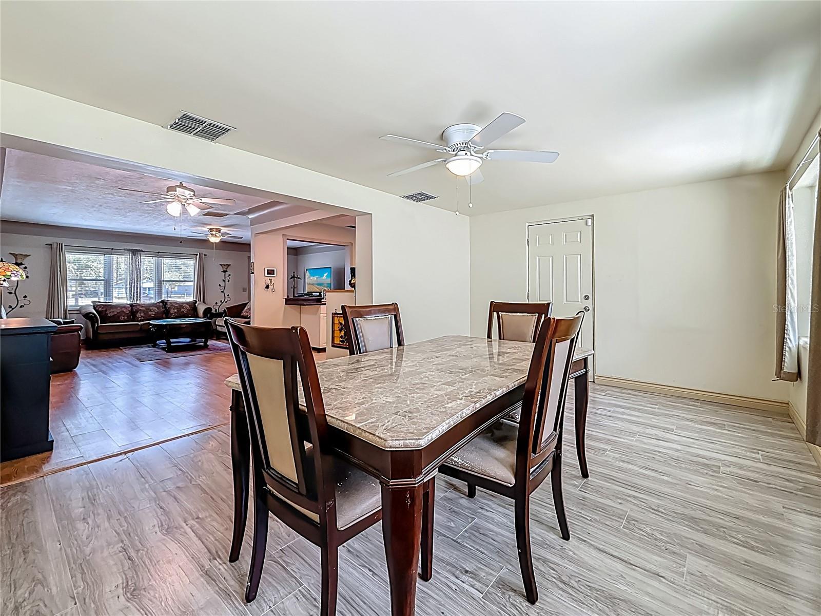 19'X12' Dinning Room